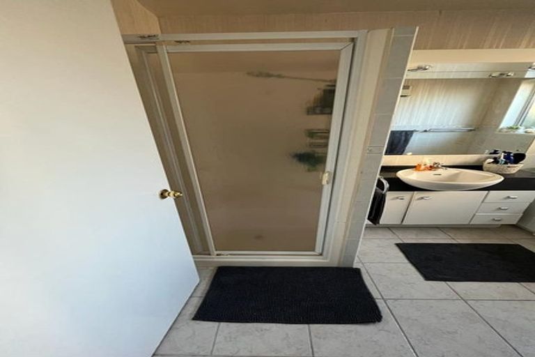 Photo of property in 1/133 Waimairi Road, Ilam, Christchurch, 8041