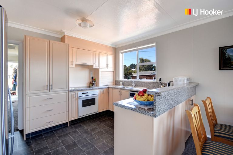 Photo of property in 3 Valiant Road, Waldronville, Dunedin, 9018