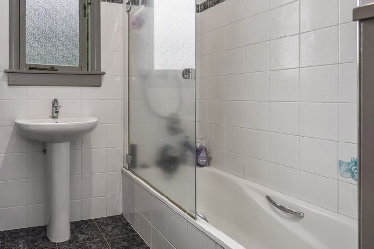 Photo of property in 37 Burrows Street, Tauranga South, Tauranga, 3112