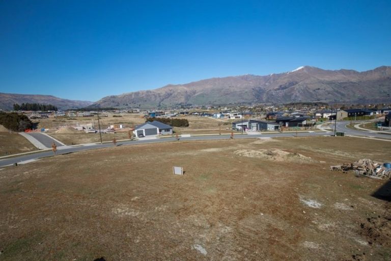 Photo of property in 5 Barclay Place, Wanaka, 9305