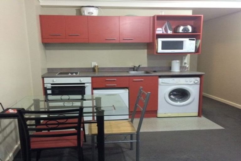 Photo of property in Aitken Street Apartments, 410/5 Aitken Street, Thorndon, Wellington, 6011