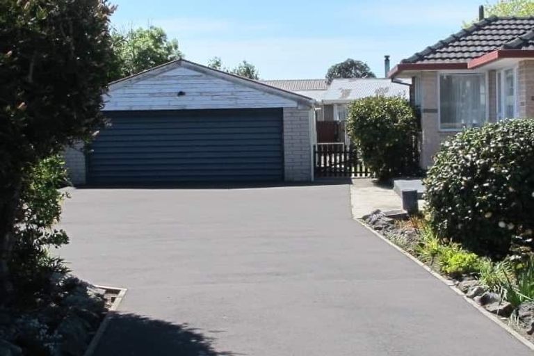 Photo of property in 53 Rowan Avenue, Aranui, Christchurch, 8061