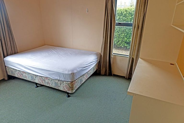 Photo of property in 15 Howe Street, North Dunedin, Dunedin, 9016