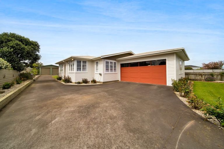 Photo of property in 44 Fantham Street, Hawera, 4610