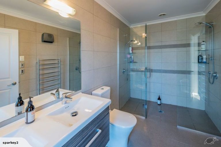 Photo of property in 42 Anlaby Road, Nikau Valley, Paraparaumu, 5032