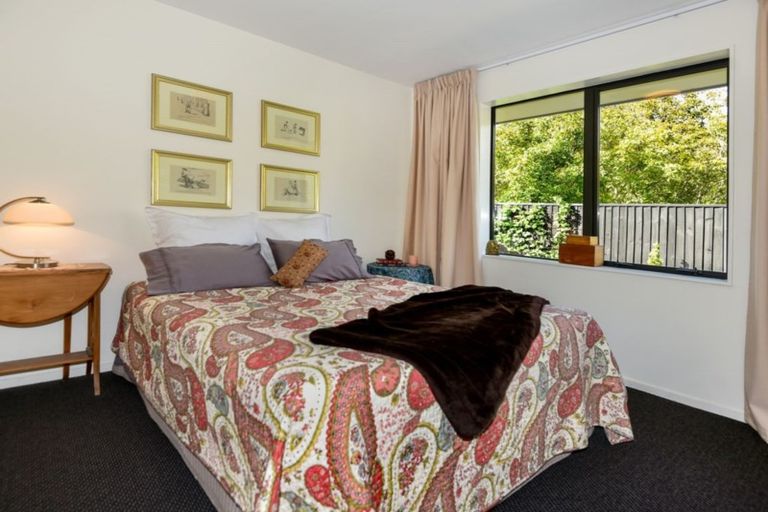 Photo of property in 21 Old Red Barn Road, Halswell, Christchurch, 8025