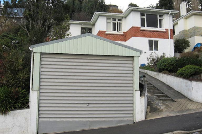 Photo of property in 66 Hocken Street, Kenmure, Dunedin, 9011