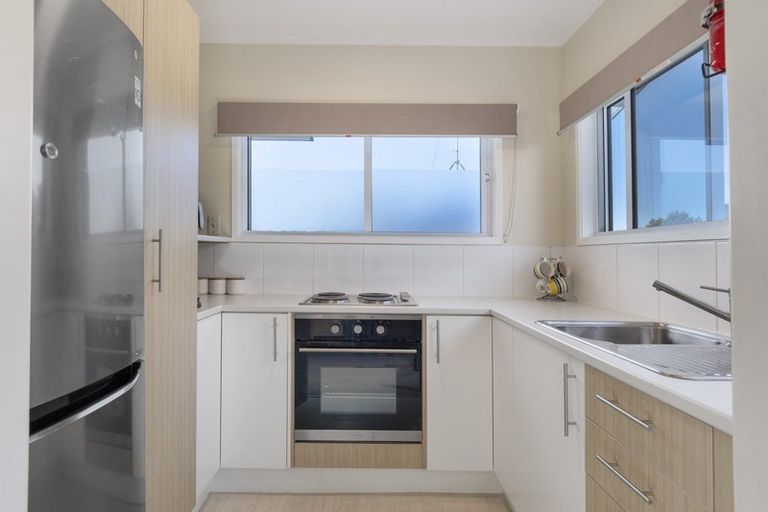 Photo of property in 15a Glenfield Place, Brookfield, Tauranga, 3110