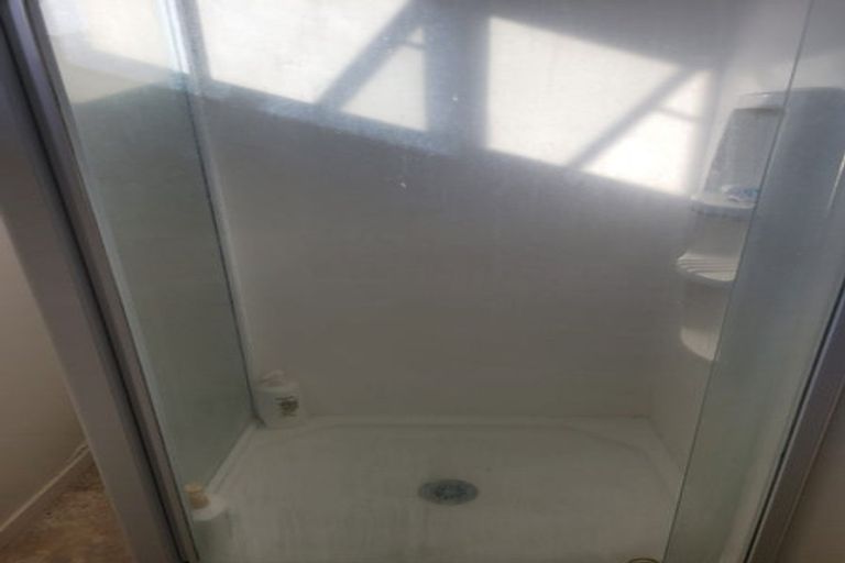 Photo of property in 40 Paterson Avenue West, Pukekohe, 2120