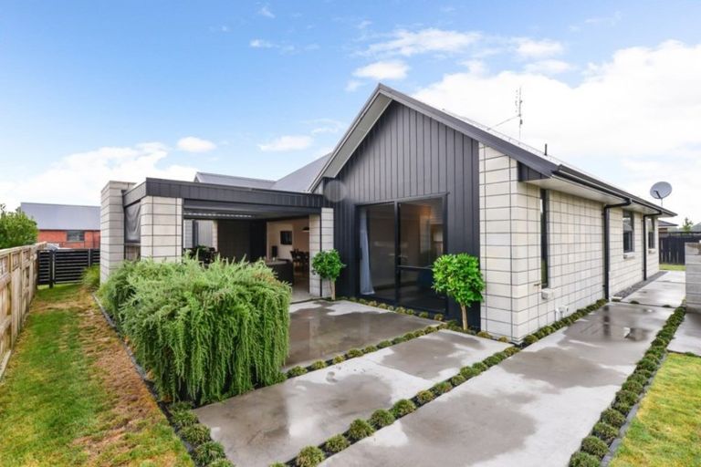 Photo of property in 47 Jarrett Terrace, Leamington, Cambridge, 3432