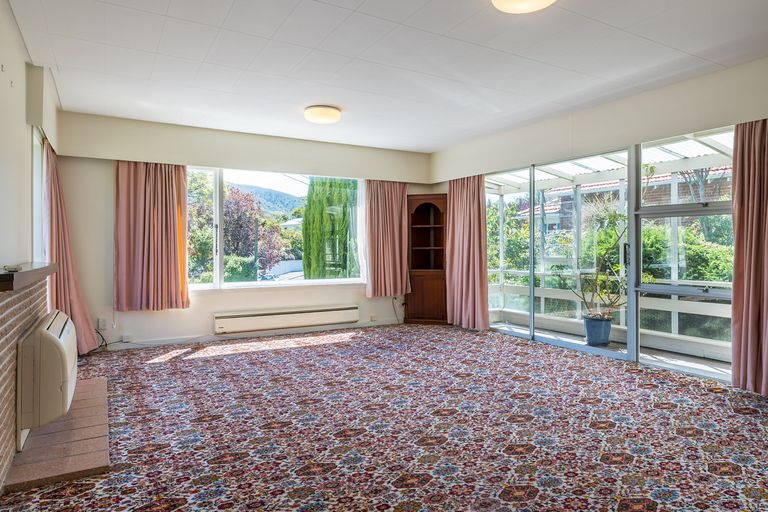 Photo of property in 24 Passmore Crescent, Maori Hill, Dunedin, 9010