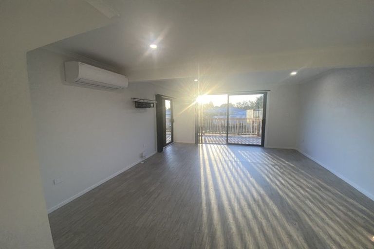 Photo of property in 68 Middle Road, Havelock North, 4130