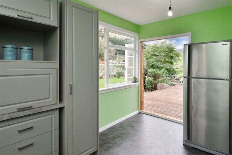 Photo of property in 47 Western Valley Road, Little River, 7591