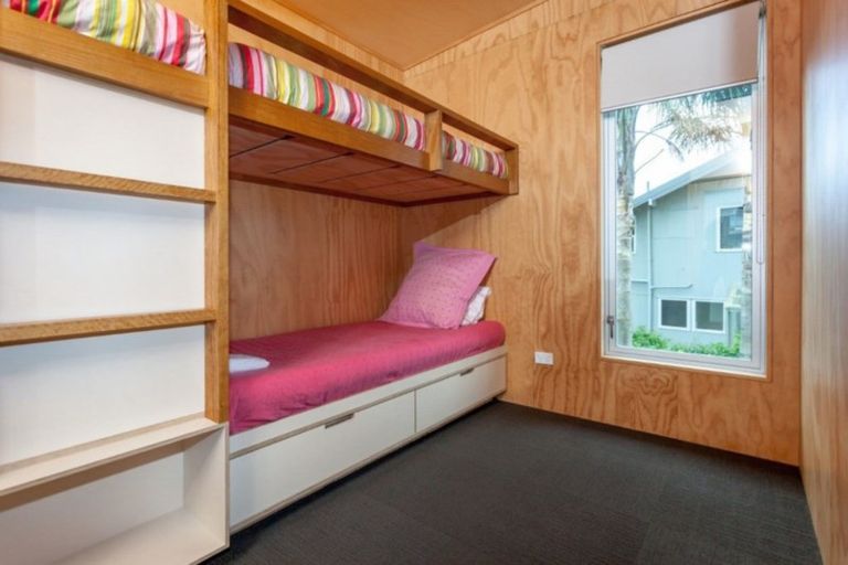 Photo of property in 118 Onemana Drive, Onemana, Whangamata, 3691