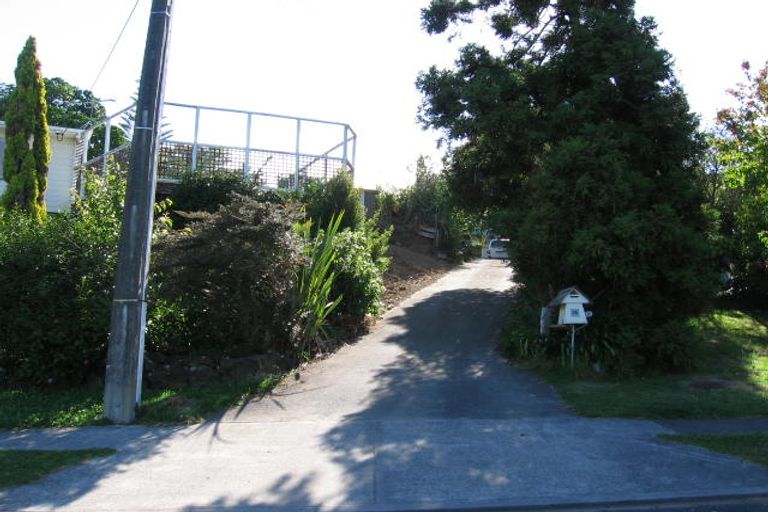 Photo of property in 36 Hebron Road, Waiake, Auckland, 0630