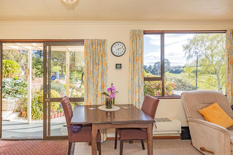 Photo of property in 42 Jessop Street, South Hill, Oamaru, 9400