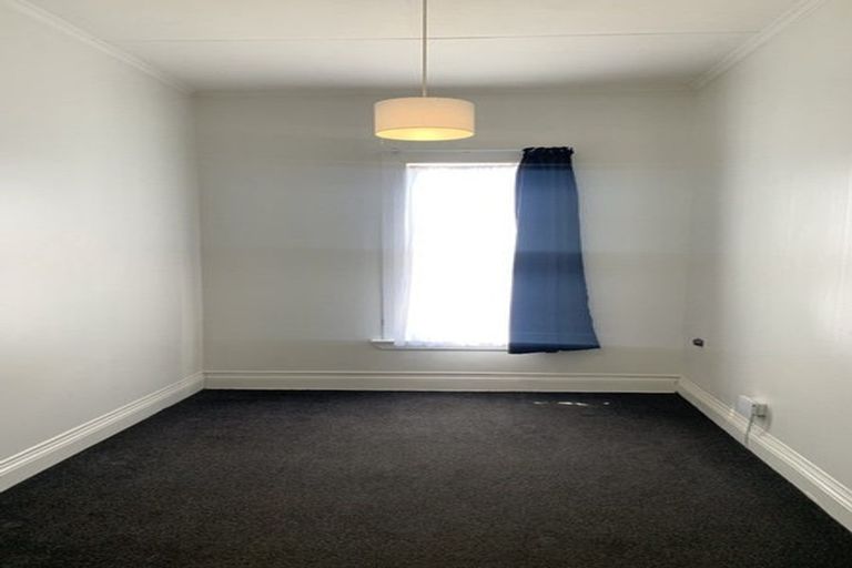 Photo of property in 98 Pembroke Street, Carterton, 5713