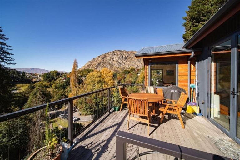Photo of property in 67 Mcchesney Road, Arthurs Point, Queenstown, 9371