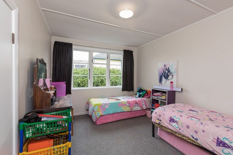 Photo of property in 12 Freyberg Terrace, Waipukurau, 4200