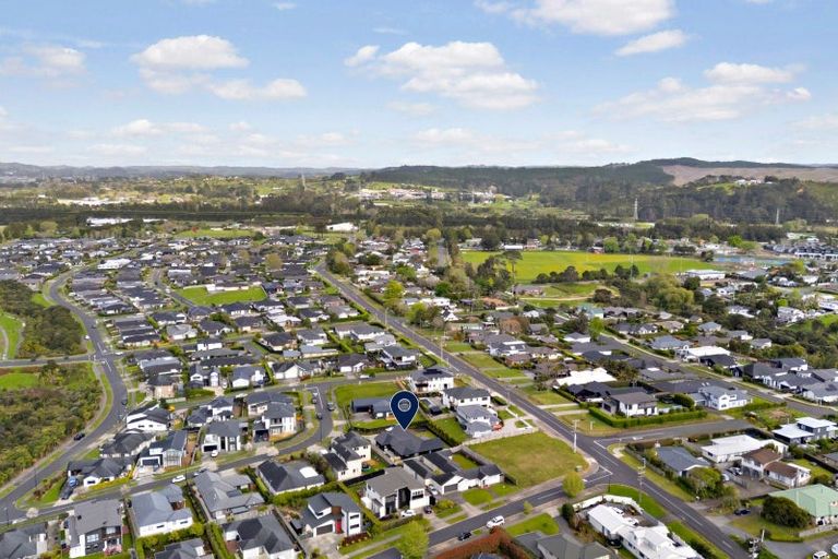 Photo of property in 5 Canoe Lane, Riverhead, 0820