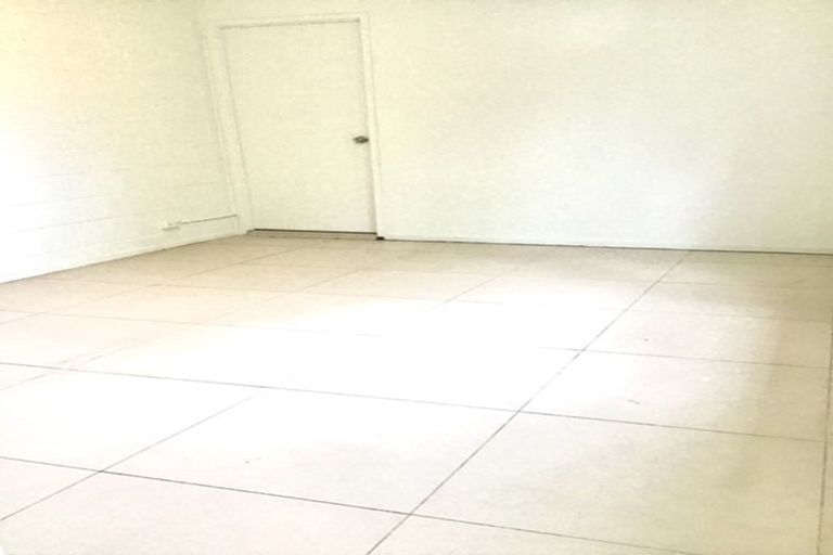 Photo of property in 154 Ti Rakau Drive, Pakuranga, Auckland, 2010