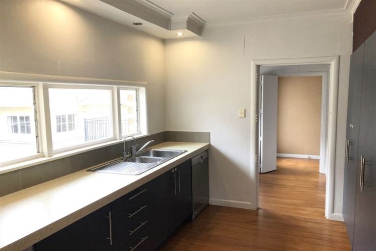 Photo of property in 11 East Street, Pukekohe, 2120