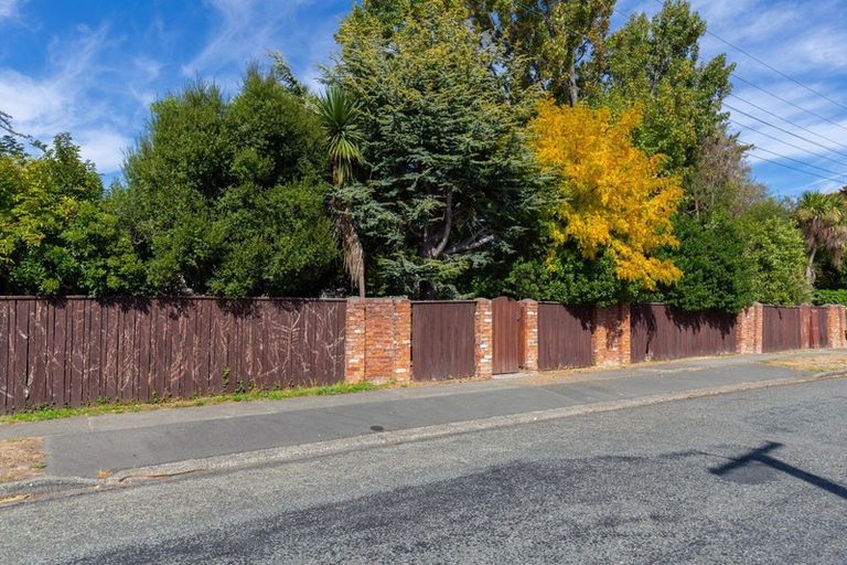 Photo of property in 1 Stratford Street, Blenheim, 7201