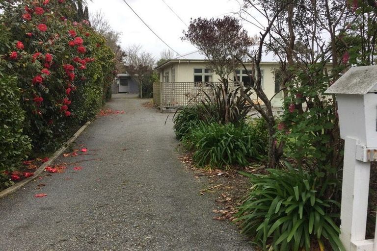 Photo of property in 14 Kuratawhiti Street, Greytown, 5712
