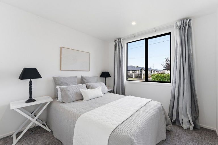 Photo of property in 1a Dey Street, Mosgiel, 9024