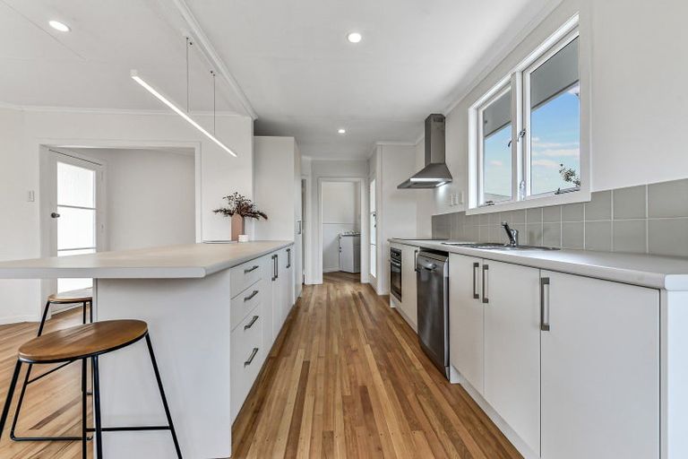 Photo of property in 136b Great South Road, Drury, 2113