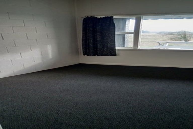 Photo of property in 90 Beach Road, Kaiapoi, 7630