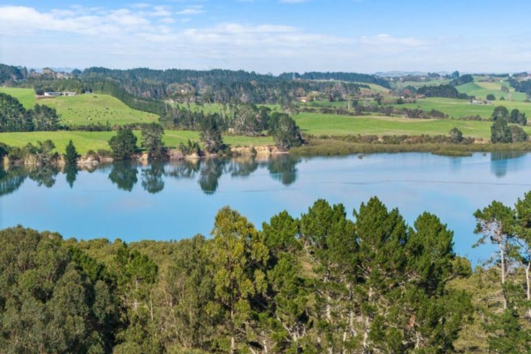 Photo of property in 5 Wi Tupaea Road, Waihau Bay, Opotiki, 3199