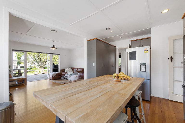 Photo of property in 4 Glover Street, Leamington, Cambridge, 3432