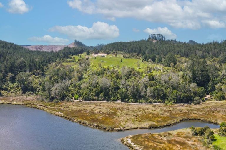 Photo of property in 671 Hikuai Settlement Road, Pauanui, Hikuai, 3579