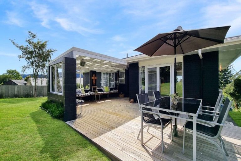 Photo of property in 22 Matipo Avenue, Pomare, Rotorua, 3015