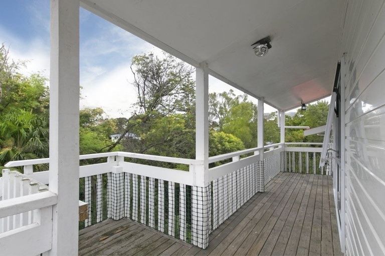 Photo of property in 109 Tirimoana Road, Te Atatu South, Auckland, 0602