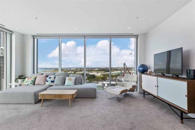 Photo of property in Sentinel Apartments, 1004/3 Northcroft Street, Takapuna, Auckland, 0622