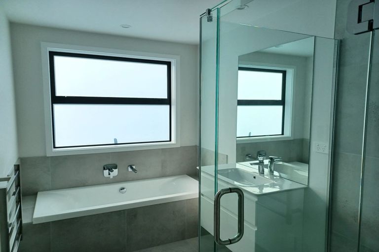 Photo of property in 1a Sandhurst Drive, Papamoa Beach, Papamoa, 3118