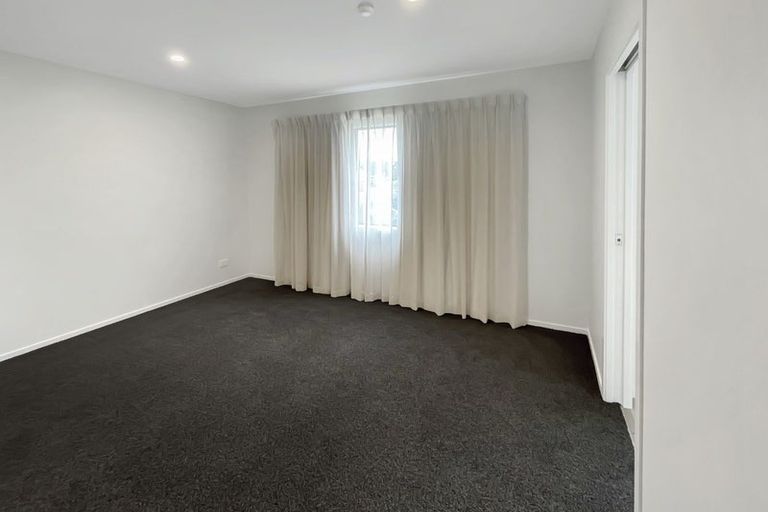 Photo of property in 9 Main Road, Wainuiomata, Lower Hutt, 5014