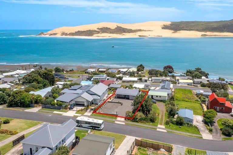 Photo of property in 24 Taumatawiwi Street, Opononi, Kaikohe, 0473