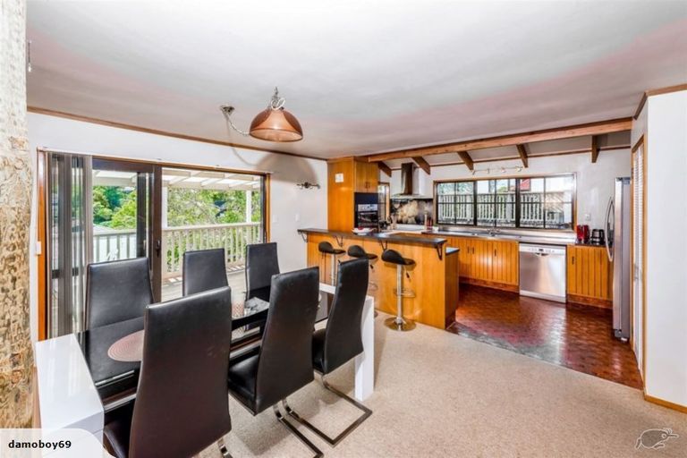 Photo of property in 1/3 Lynngate Place, Hillcrest, Auckland, 0627