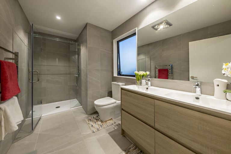 Photo of property in 23 Riroriro Road, Hobsonville, Auckland, 0616