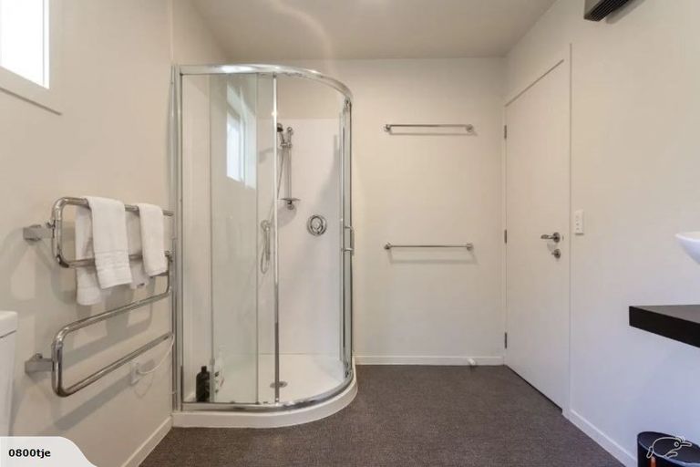 Photo of property in 18a Sainsbury Road, Fernhill, Queenstown, 9300