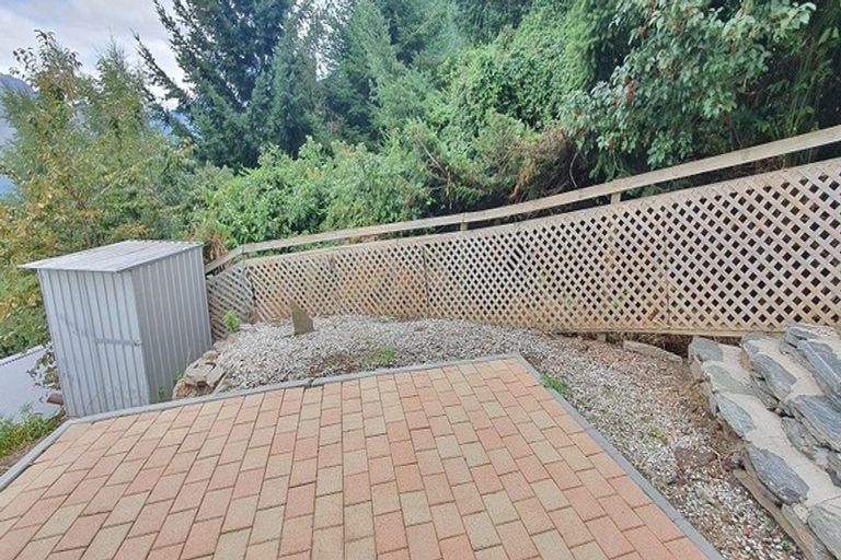 Photo of property in 32b Dart Place, Fernhill, Queenstown, 9300