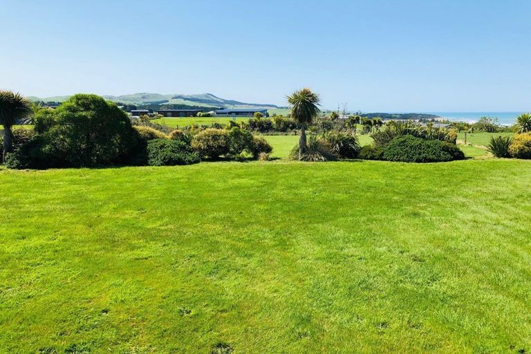 Photo of property in 37 Rochdale Road, Riversdale Beach, Masterton, 5872