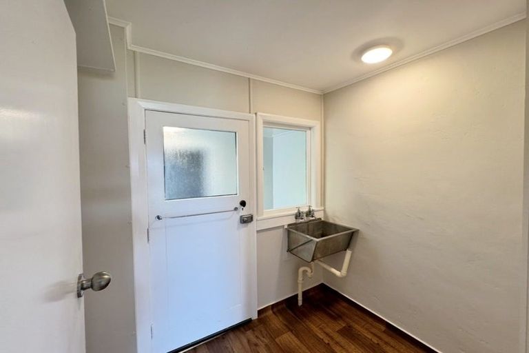 Photo of property in 12-14 Opie Place, Highbury, Palmerston North, 4412