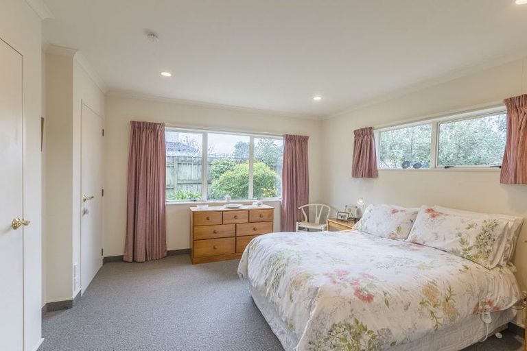 Photo of property in 100 Michael Road, Paraparaumu Beach, Paraparaumu, 5032