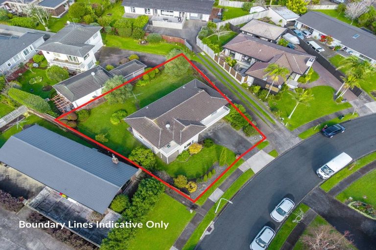 Photo of property in 8 Fielding Crescent, Farm Cove, Auckland, 2012