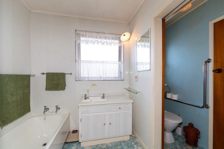 Photo of property in 31 Westminster Avenue, Tamatea, Napier, 4112