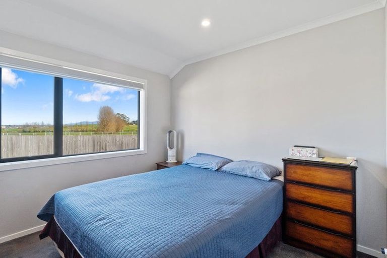 Photo of property in 15 Waikaka Place, Rototuna North, Hamilton, 3210